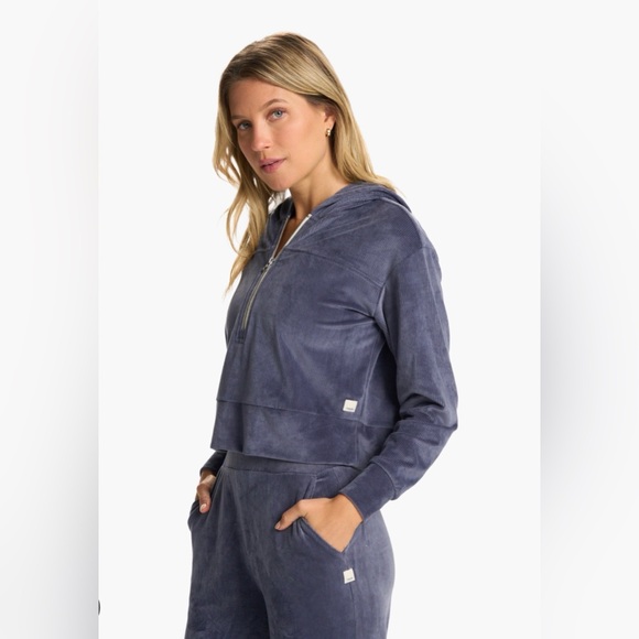 Vuori Haven Set Half-Zip Hoodie and Wide Leg Pants - Picture 2 of 8